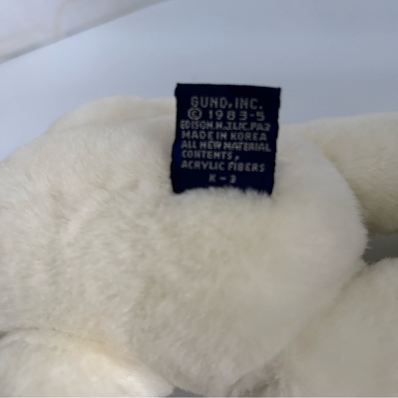 Vintage 1983 'Collector's Classic Gund' White Plush jointed Teddy Bear 9” - Picture 8 of 10